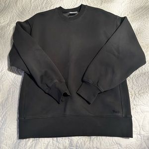 Aritzia TNA Cozy Fleece Crewneck